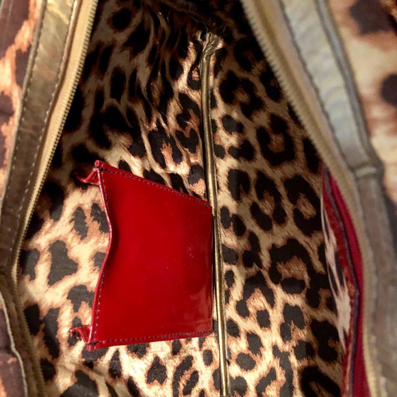 Bridget Shuster Handbag with Swarovski Skull - Picture 7 of 8